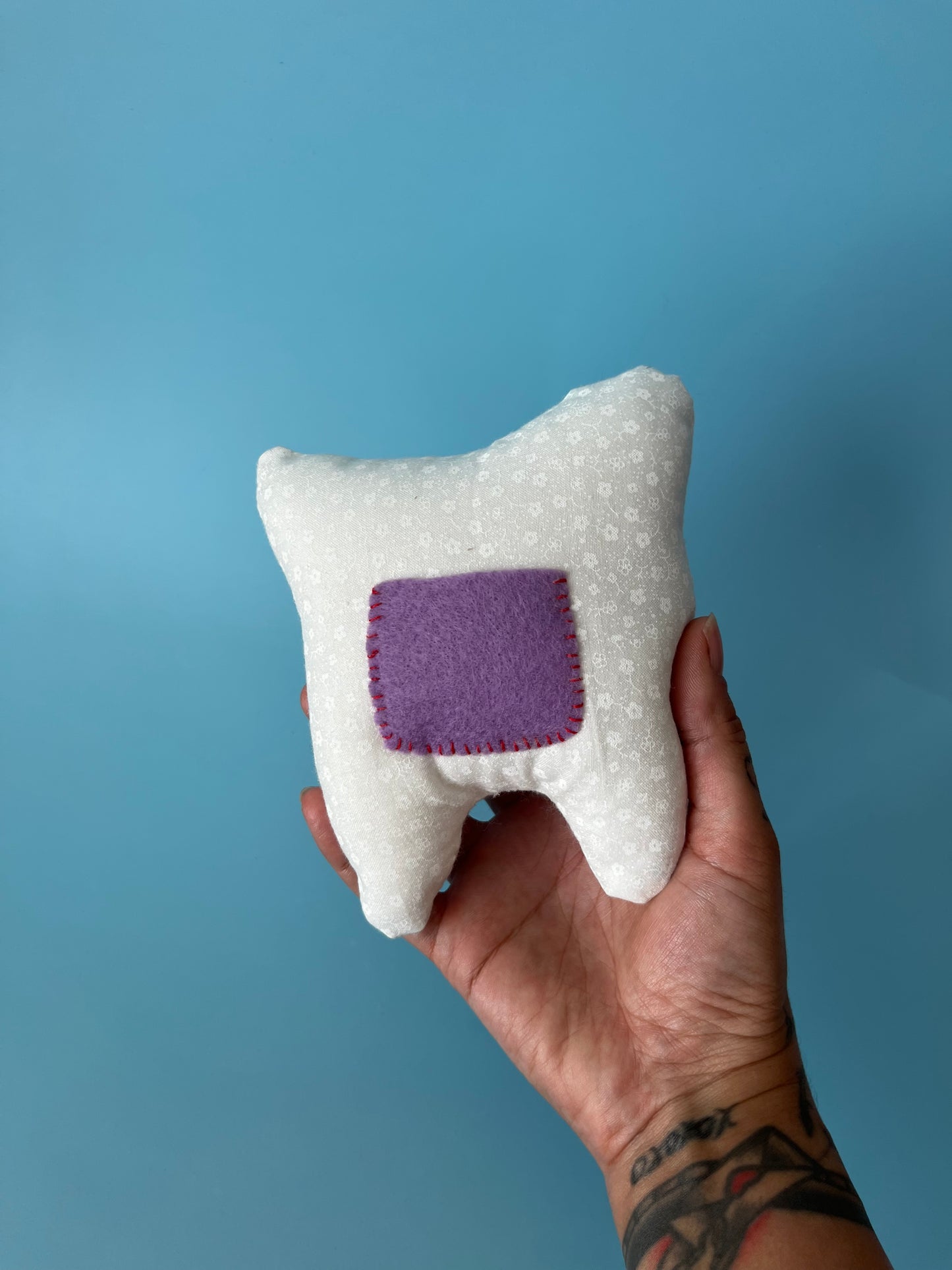 Tooth Fairy Pillow with Pocket - White Flowers